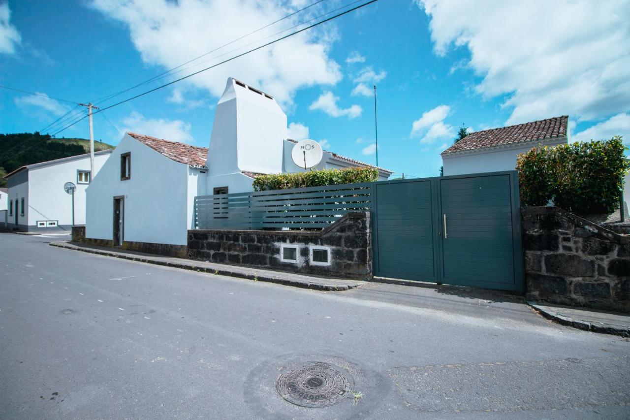 Sete Cidades House Bagian luar foto